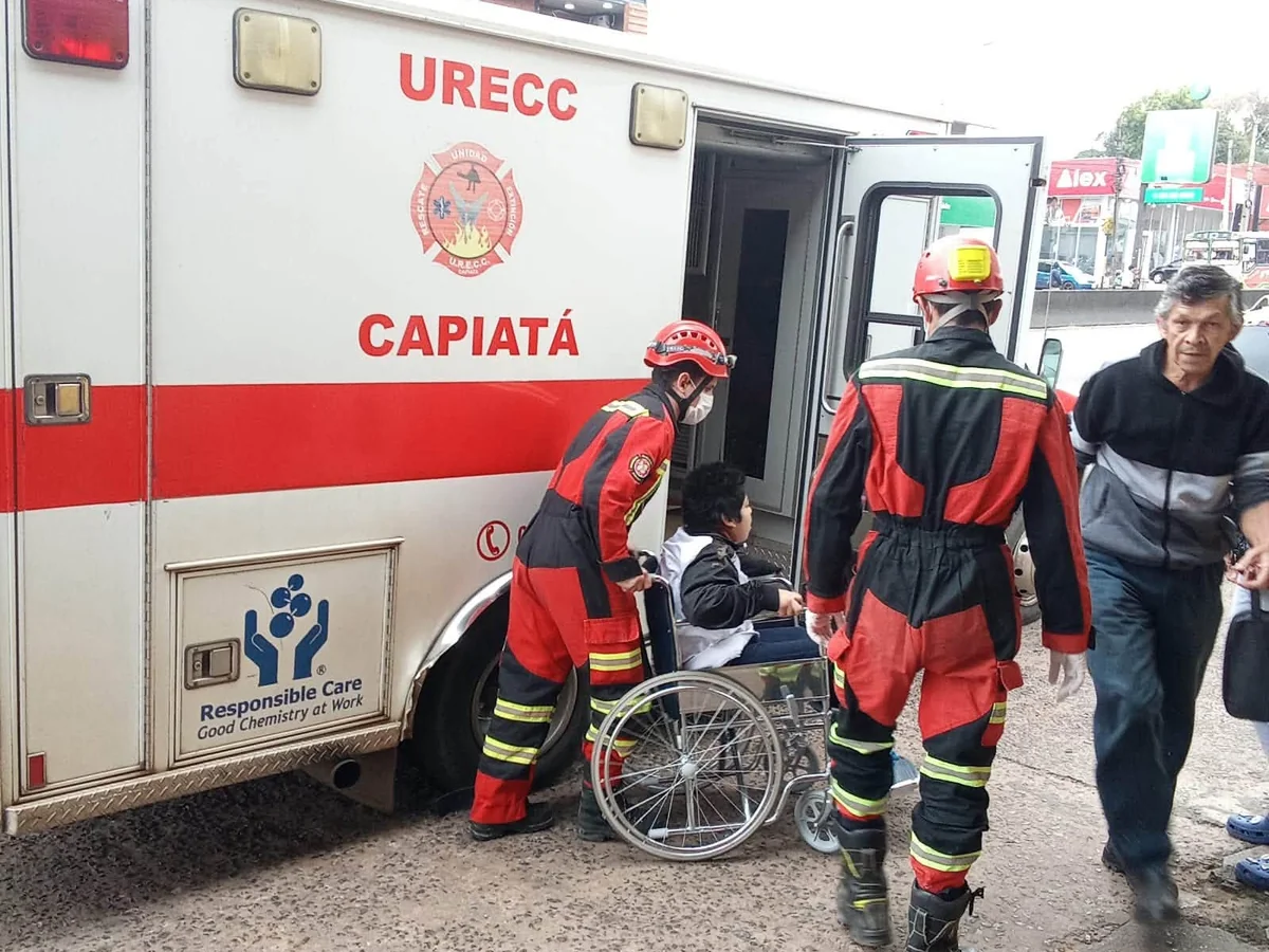Ambulancia de la U.R.E.C.C. Capiatá en un operativo